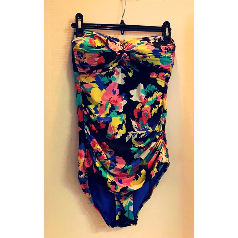 Anne Cole Signature Nylon Spandex Swinsuit Bra 6